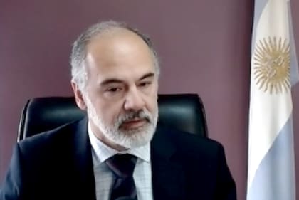 El fiscal Sergio Mola durante la audiencia por la causa Vialidad