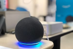 Así funciona AudioHijack, capaz de tomar el control de tu IA en forma imperceptible