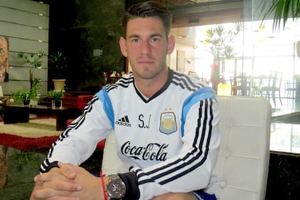 Augusto Batalla, el arquero que puede desembarcar en Real Madrid