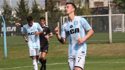 Augusto Lotti marcó 4 goles en la Reserva de Racing