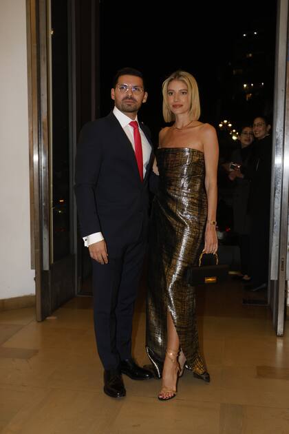 Augusto Marini y Angie Landaburu, con un vestido de Evangelina Bomparola