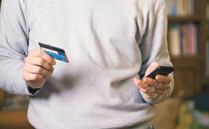 Aumentó el costo de financiamiento tota de las tarjetas de crédito