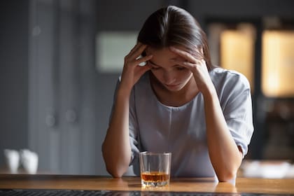 A pesar de la creciente investigación sobre los efectos nocivos del alcohol, muchas personas podrían tener dificultades para cambiar sus hábitos