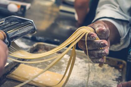 Aunque con horario reducido, esta fábrica de pastas permite que en tu cuarentena siempre sea domingo