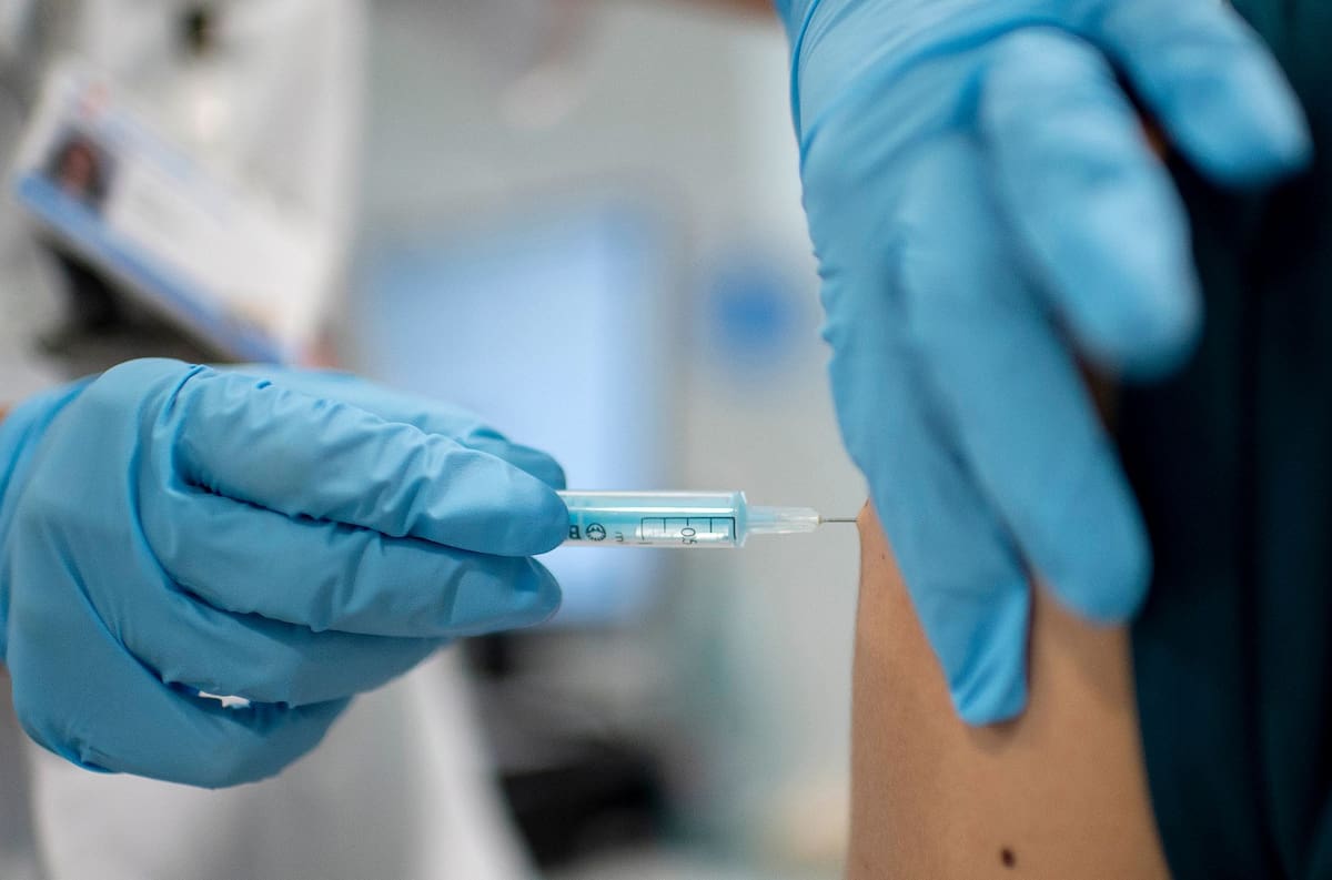 ¡Buenas Noticias para Adultos con Enfermedades Crónicas! Vacuna contra el Virus Sincitial Respiratorio (VSR) Amplía su Aprobación en Argentina