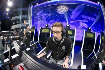 Søren "Bjergsen" Bjerg, estrella del equipo Team Solomid de League of Legends