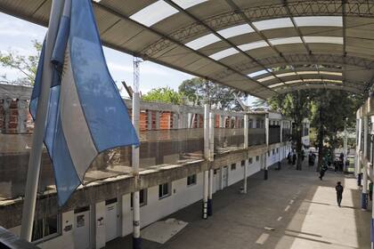 Aunque inician consultas con las autoridades educativas bonaerenses, los colegios aún no tienen respuestas