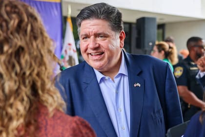 Aunque las encuestas de Illinois más recientes no midieron su desempeño electoral, más de la mitad de los participantes aprobó la gestión de J.B. Pritzker