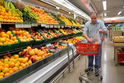 Aunque los aumentos de precios de alimentos desaceleraron, se observaron mayores alzas en frutas y verduras por cuestiones estacionales