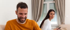 Una investigadora privada reveló qué diferencia a los hombres de las mujeres a la hora de ser infieles