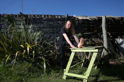 Aunque nunca dejó la actuación, en Nueva York sus clases son requeridas por socialites, celebrities y popes de Wall Street y de internet, y también por los seguidores y estudiosos de las disciplinas orientales