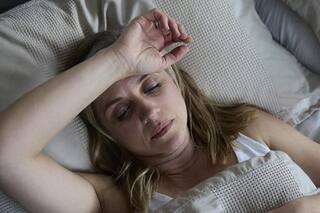 Por qué el Covid-19 sigue tirando a algunos a la cama