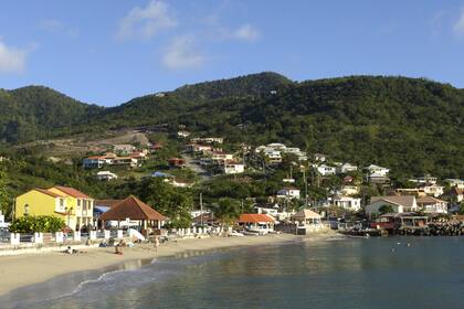 Aunque Petite Martinique cuenta con menos de 1000 habitantes tiene algo de infraestructura turística