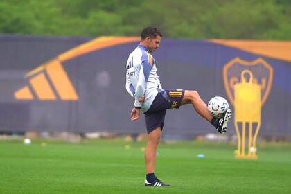 Aunque recién lleva dos partidos como DT de Boca, Fernando Gago necesita mejorar el nivel