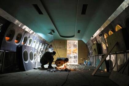 Aunque todavía no está definido cuál será el menu la réplica aerea se convertirá por dentro en un restaurante