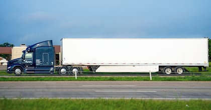 Aurora y PACCAR pospusieron su proyecto de camiones sin conductor tras detectarse problemas técnicos en las unidades de prueba