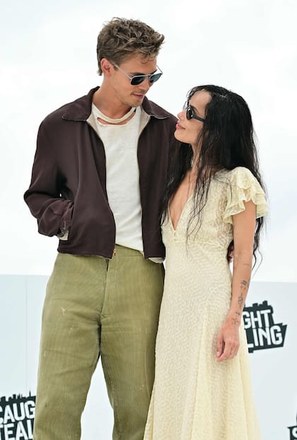 Austin Butler y Zoë Kravitz, durante su reciente paso por Londres