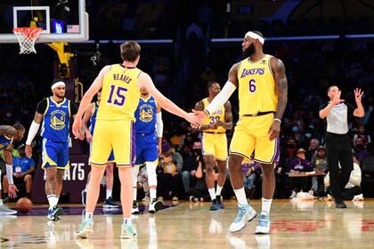 Austin Reaves recibió la bendición de LeBron y se ganó un lugar entre los 15 jugadores de los Lakers