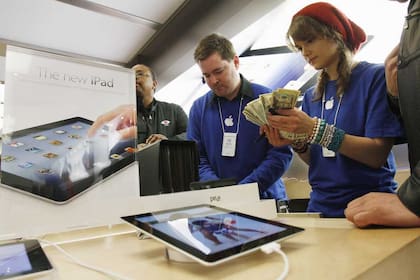 Australia y Canadá son dos de los países con el iPad más barato, mientras que la Argentina lidera el ranking de la tableta más cara, con 1094 dólares