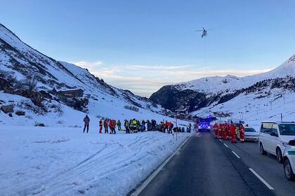 Austria: un alud sepultó a 10 personas bajo la nieve en un pueblo 