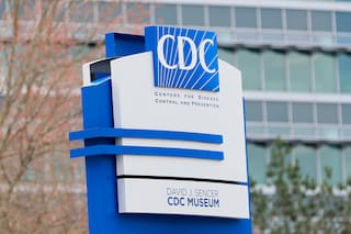 Autoridades de salud de EE.UU. frenan publicación de estudio sobre eficacia de vacuna contra COVID