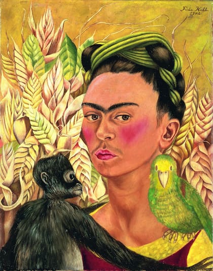 "Autorretrato con chango y loro", de Frida Kahlo, una de las obras emblemáticas del Malba donadas por Costantini