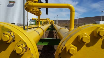Avanzan las obras clave y Camuzzi libera nuevas conexiones de gas en la Patagonia