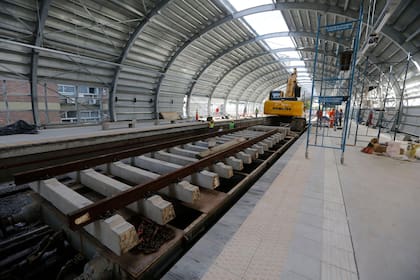 Ya se están colocando las vías