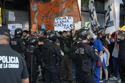 Avenida 9 de Julio y Corrientes Corte parcial de manifestantes,