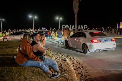 Avenida Bunge y Avenida del Mar, punto de encuentro también durante la noche