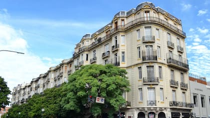 Avenida Caseros y Bolívar
