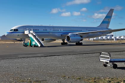 El avión Tango-01, en El Palomar, donde aún permanece