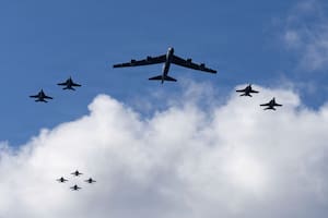 Qué se sabe de los aviones F-18 de EE.UU. que cruzaron el espacio aéreo de Venezuela