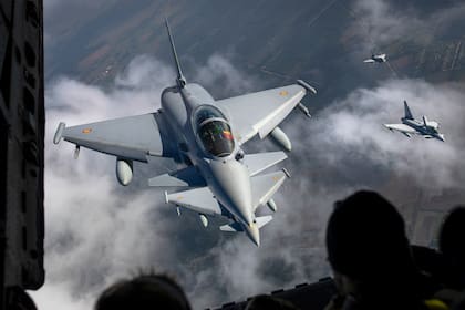 Aviones Eurofighter Typhoon de las fuerzas aéreas de España e Italia participan en una Misión de Patrulla Aérea de la OTAN en Lituania, el 12 de septiembre de 2023