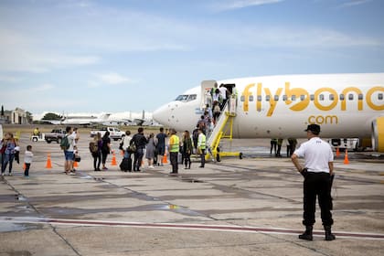 Aviones low cost en el aeropuerto de El Palomar, dedicado a este tipo de vuelos