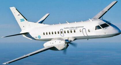 Aviones SAAB 340 de LADE, que cumplen servicio en la Patagonia