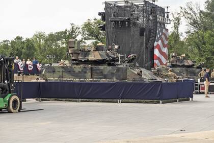 Aviones, tanques y armas pesadas, un 4 de julio a la medida de Trump