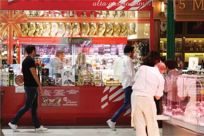 El frente de Tepic, el restaurante mexicano donde almorzaron Juliana y Antonia en su tarde libre.
