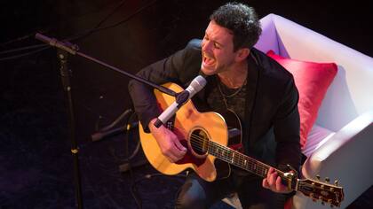 Axel, durante la presentación de su disco, en un teatro de Córdoba