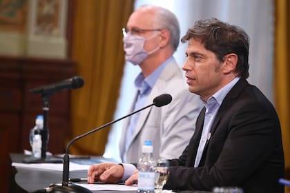 La provincia de Buenos Aires podrá aplicar multas de hasta $3.364.000 a los asistentes, los organizadores y los propietarios de los inmuebles donde se realicen reuniones o fiestas clandestinas