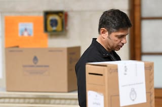 Pese al golpe electoral, Kicillof no resigna su proyecto presidencial y articula con gobernadores del PJ