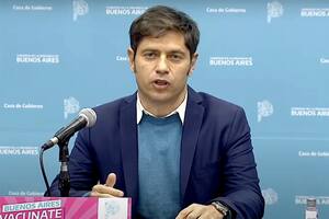 Axel Kicillof durante los anuncios