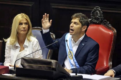 Axel Kicillof durante su primer discurso como gobernador de la provincia de Buenos Aires