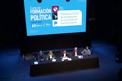 Axel Kicillof en el Curso de Formación Política "Presente y futuro de la Argentina en un mundo en transformación"