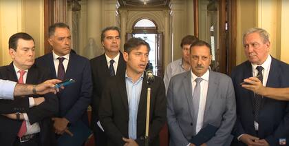 Axel Kicillof en rueda de prensa tras la reunión en Casa Rosada