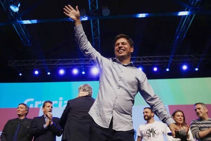Axel Kicillof festejó el triunfo y dijo: "Cambia la lógica de gobierno, a partir de ahora, en la provincia y en el país"