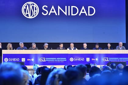 Axel Kicillof, Gobernador de la Provincia de Buenos Aires, en el #61CongresoFATSA. La Falda, Córdoba