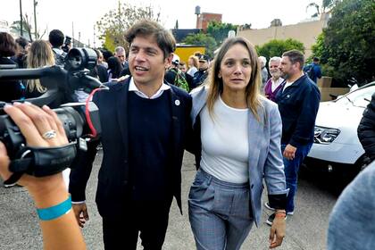 Axel Kicillof, junto a Malena Galmarini