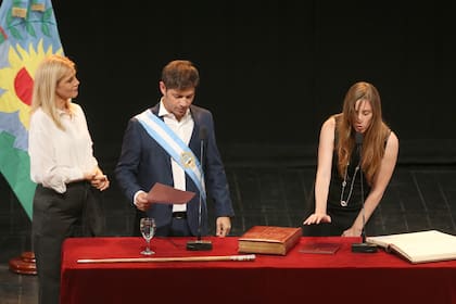 Axel Kicillof les tomó juramento a sus ministros: "Quiero un gabinete militante"
