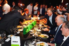 Macri se saludó con Kicillof, elogió el rumbo de Milei y reiteró que hay que eliminar las retenciones